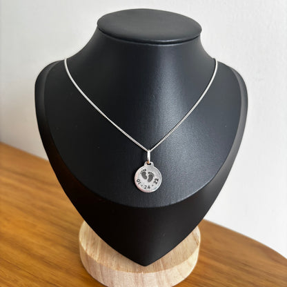 Cadena Personalizada con Dije Inicial y Grabado Atrás.